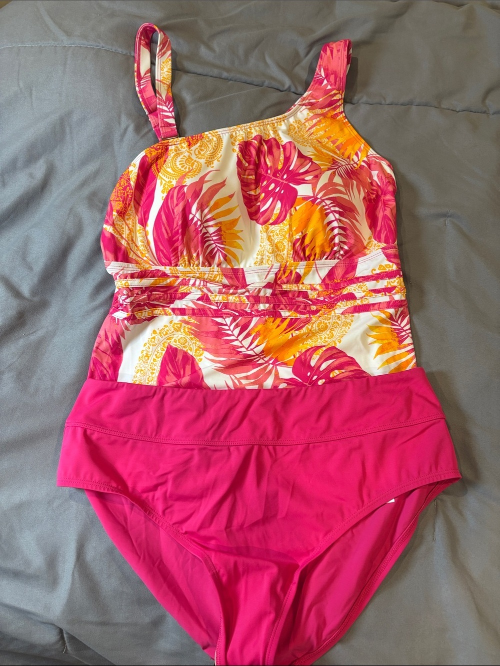 Susan Graver Women’s Tankini Two Piece Swim Suit 14